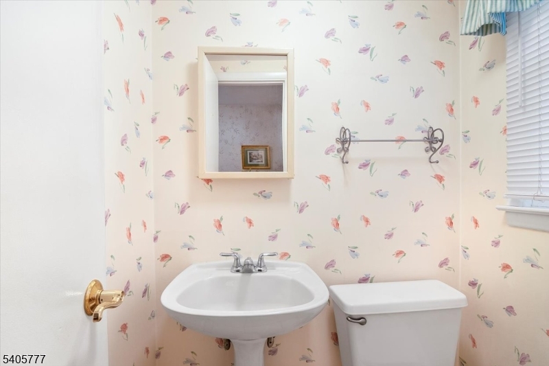 BATTLE HILL - Residential