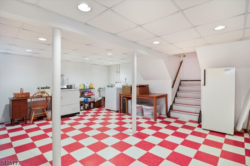 BATTLE HILL - Residential