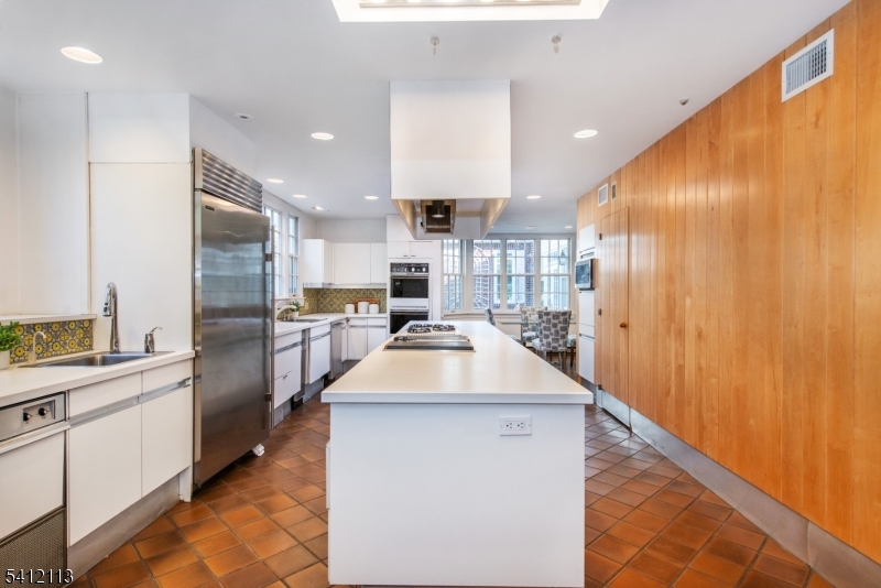 Llewellyn Park - Residential