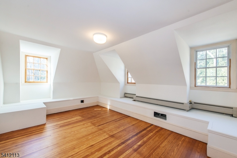 Llewellyn Park - Residential