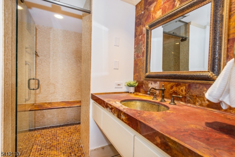 Llewellyn Park - Residential