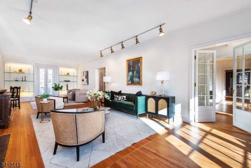 Llewellyn Park - Residential