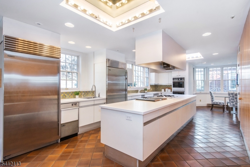 Llewellyn Park - Residential