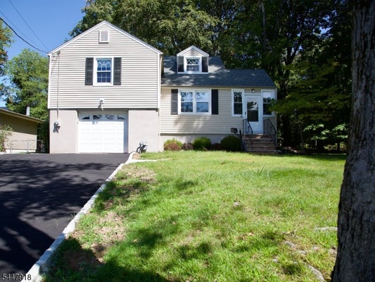 41 BEECHWOOD RD, FLORHAM PARK, NJ 07932 - Image 20f76f9ffcdca36bca2864d1b957bb2a/2709003030
