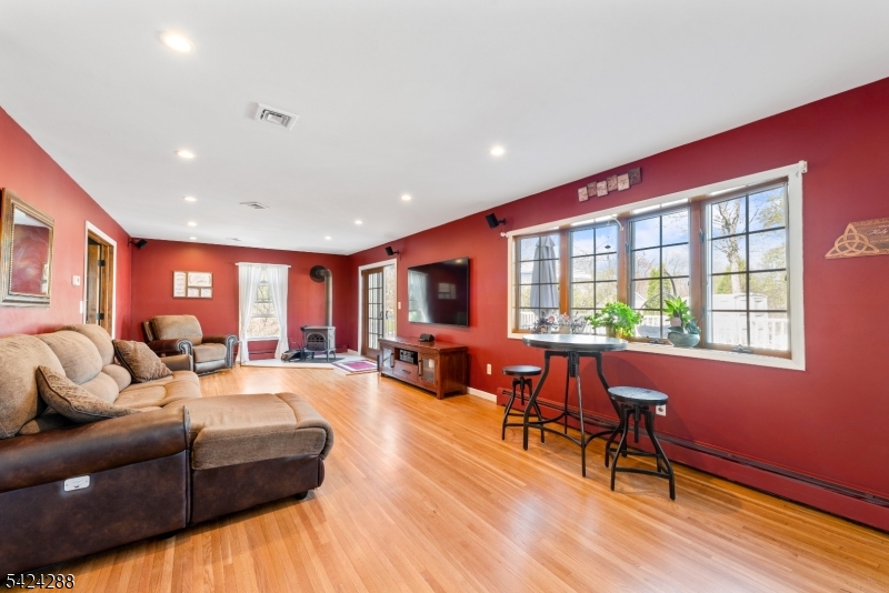 Bear Pond / Byram Bay - Residential