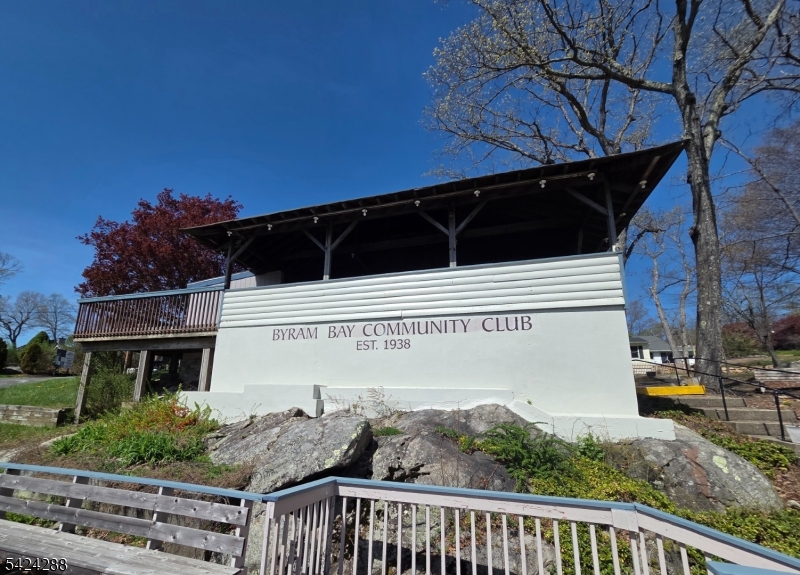 Bear Pond / Byram Bay - Residential