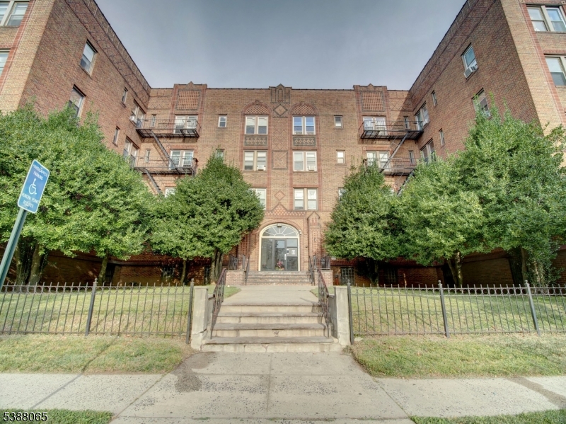 Granite Ridge - Residential