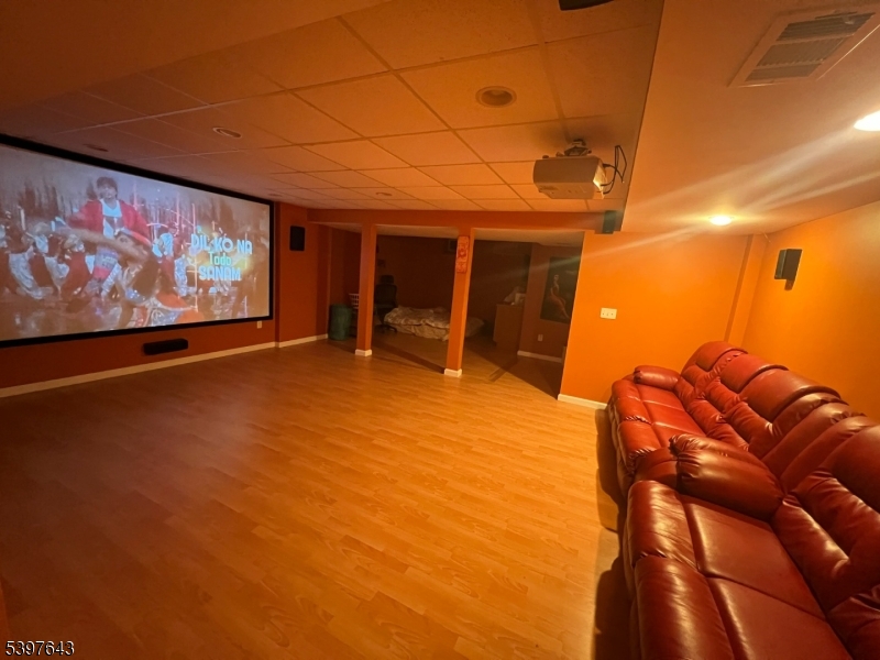 Mazdabrook Community - Residential