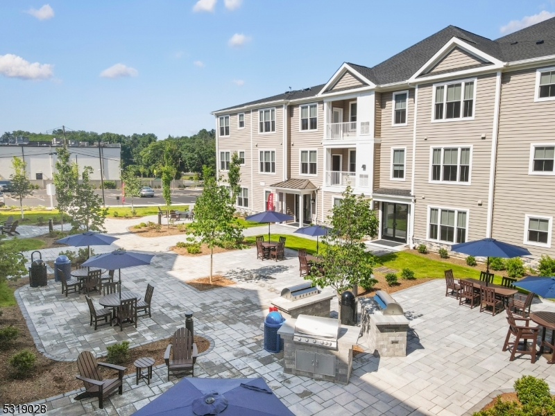 The Somerset at Montgomery - Residential Lease