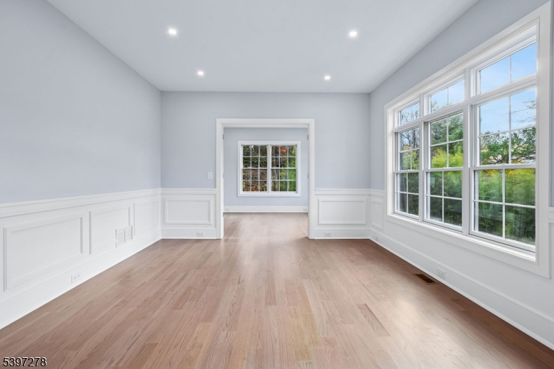 Riker Hill - Residential