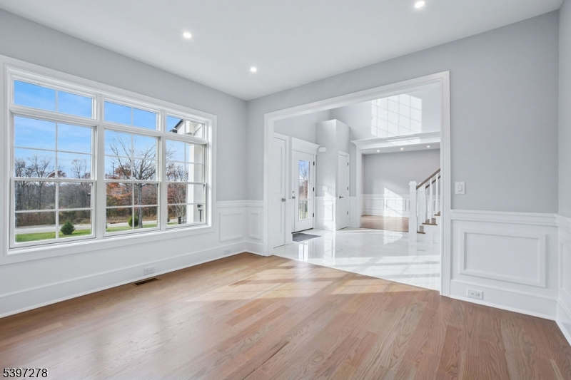 Riker Hill - Residential