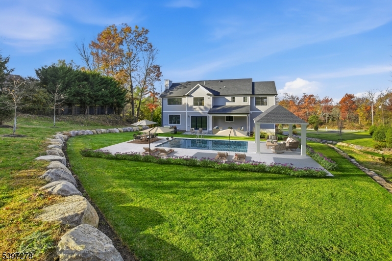 Riker Hill - Residential