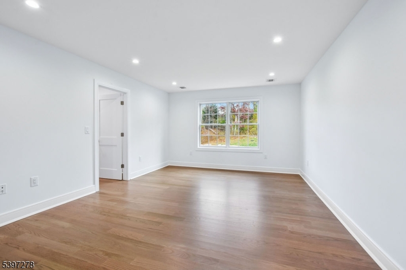 Riker Hill - Residential