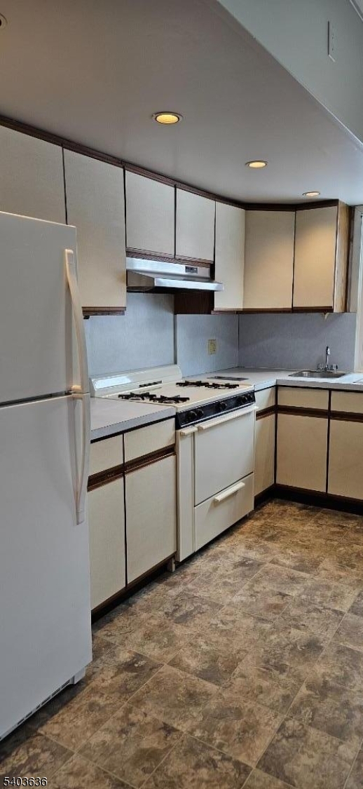 Newfoundland - Residential Lease