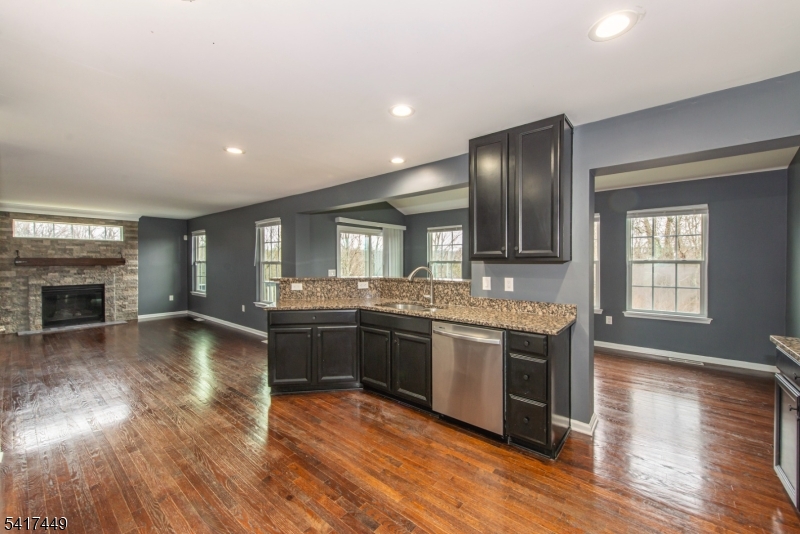 Rolling Hills Estate - Residential