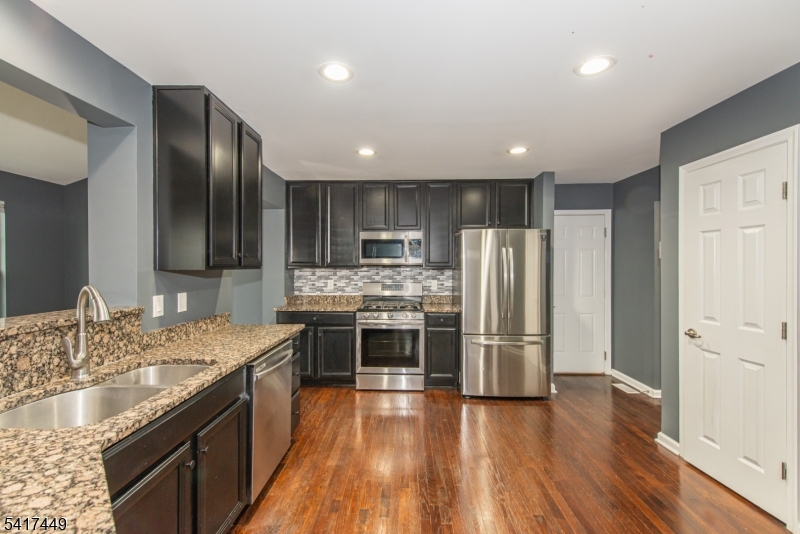 Rolling Hills Estate - Residential