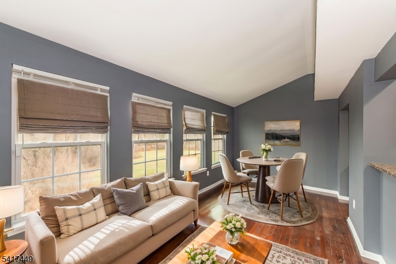 Rolling Hills Estate - Residential