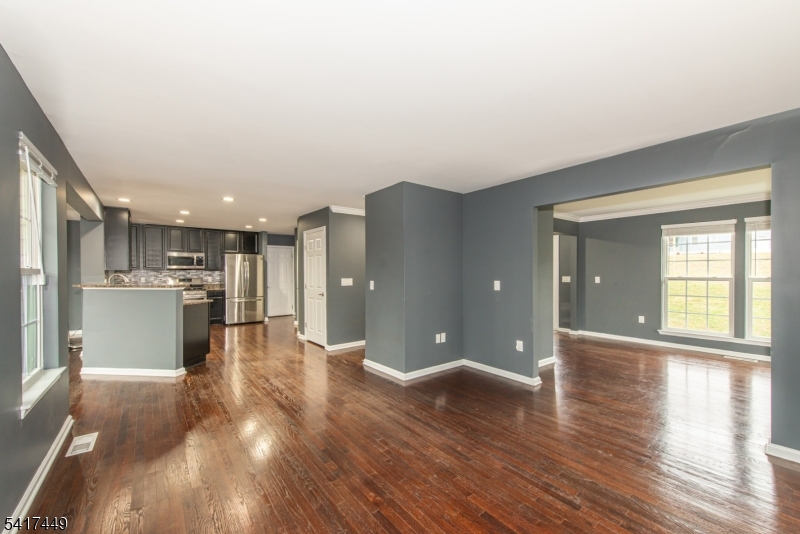 Rolling Hills Estate - Residential