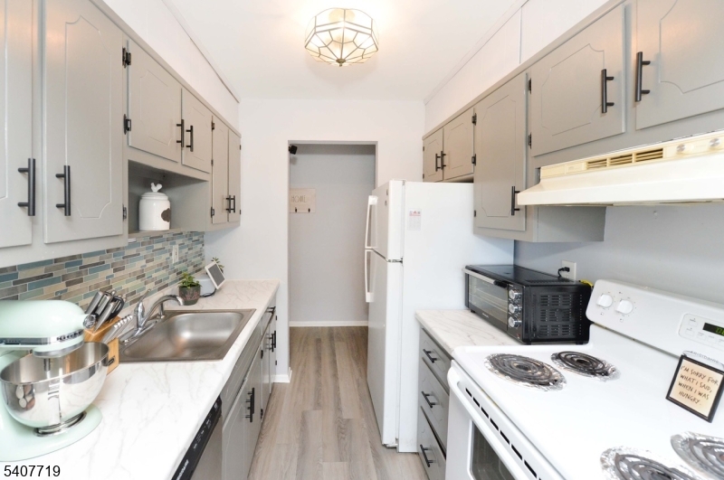 Winding Hills - Residential