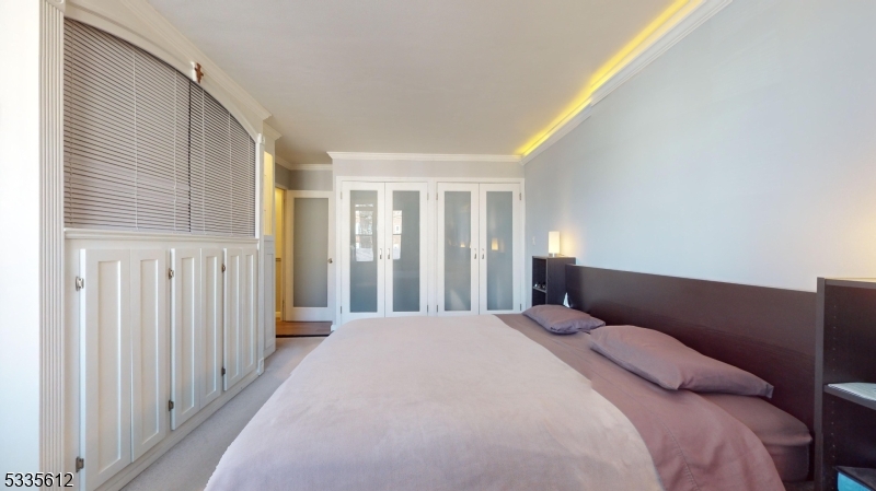 Polonaise - Residential