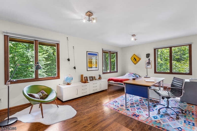 Roxiticus Valley/Far Hills - Residential