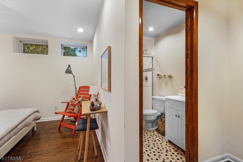 Roxiticus Valley/Far Hills - Residential