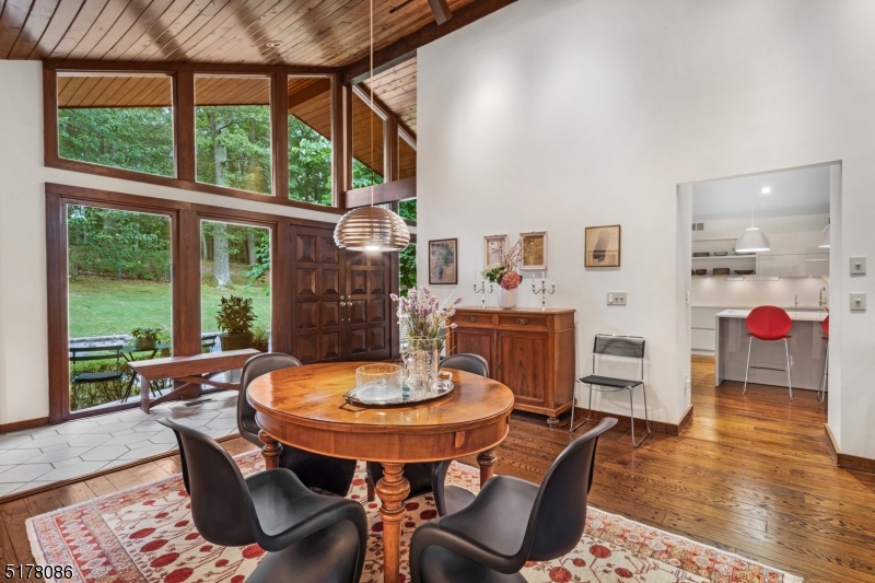 Roxiticus Valley/Far Hills - Residential