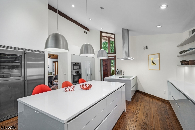 Roxiticus Valley/Far Hills - Residential