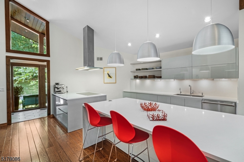 Roxiticus Valley/Far Hills - Residential