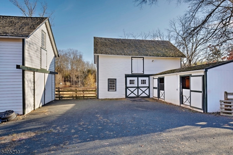 Horse Country - Residential