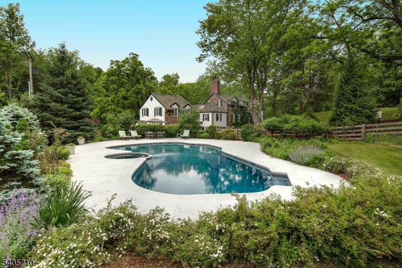 Horse Country - Residential