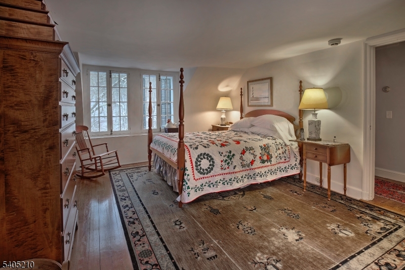 Horse Country - Residential