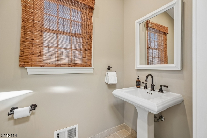 Hartshorn - Residential