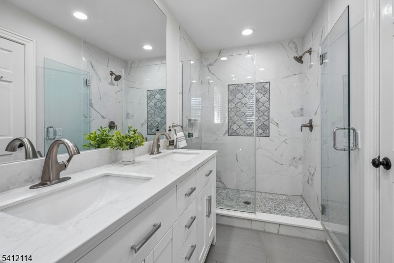 Hartshorn - Residential