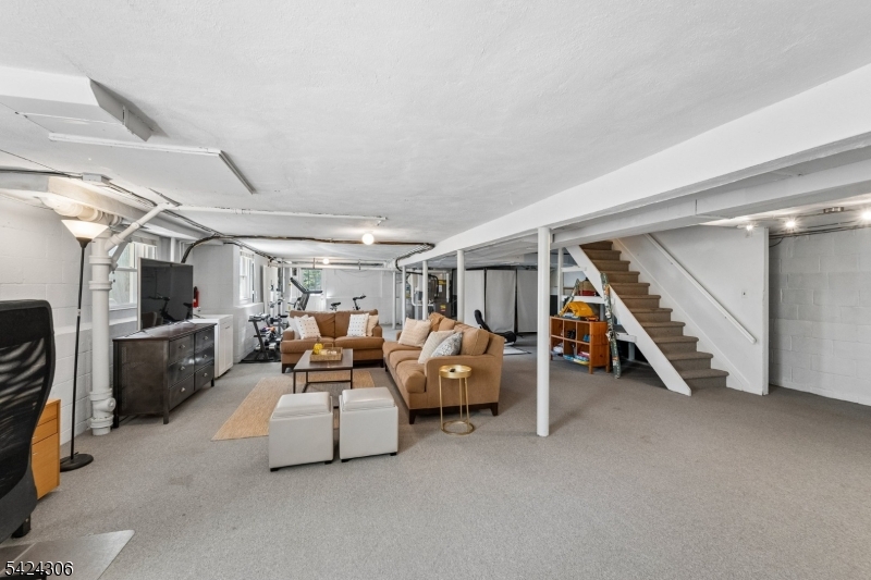 Upper Wyoming - Residential