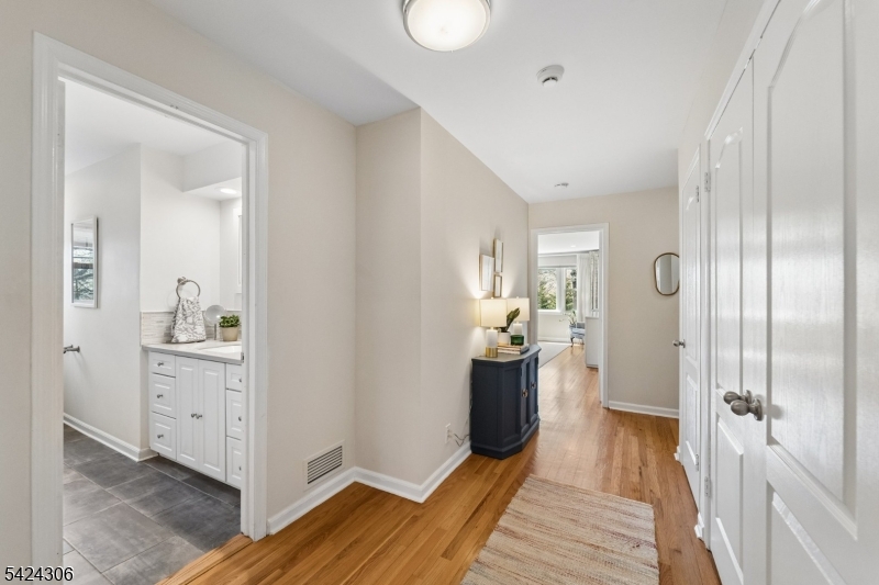 Upper Wyoming - Residential