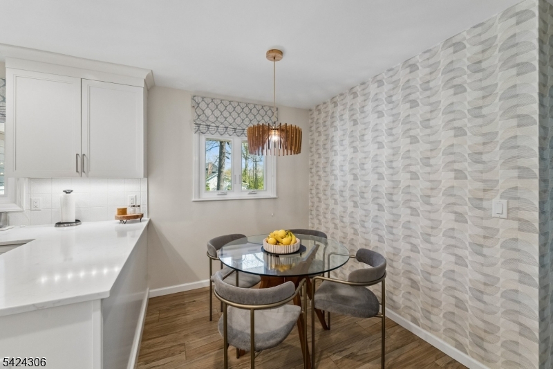 Upper Wyoming - Residential