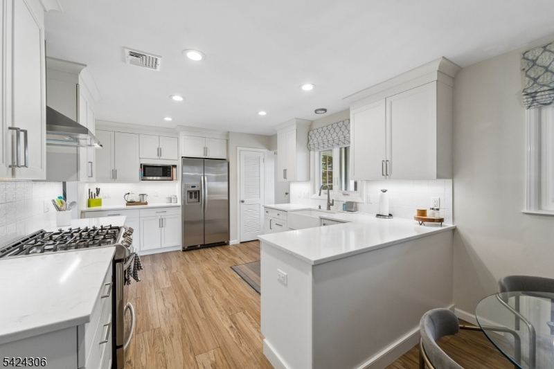 Upper Wyoming - Residential