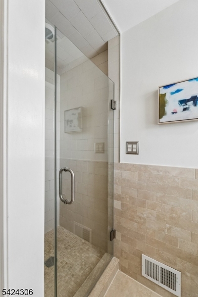 Upper Wyoming - Residential