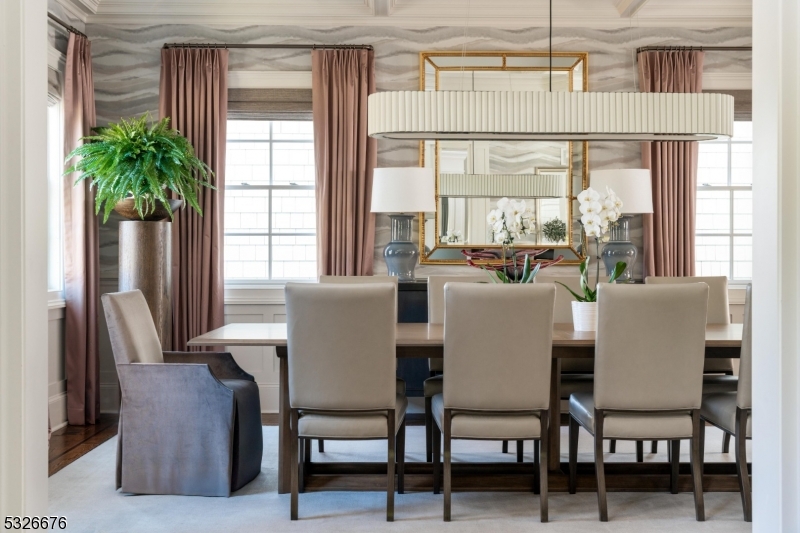 OLD SHORT HILLS - Residential