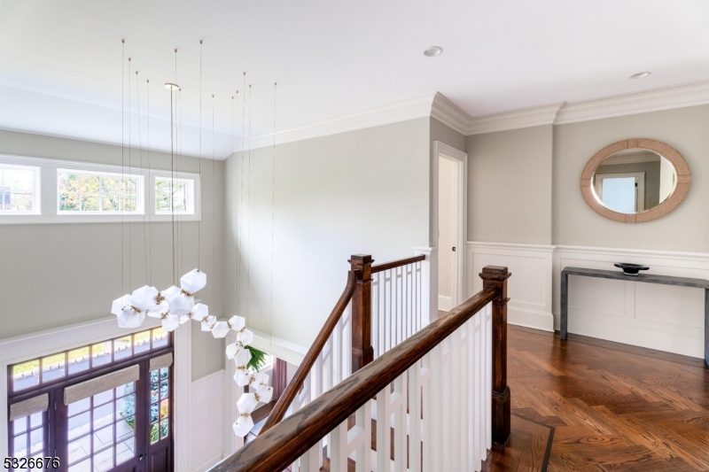 OLD SHORT HILLS - Residential