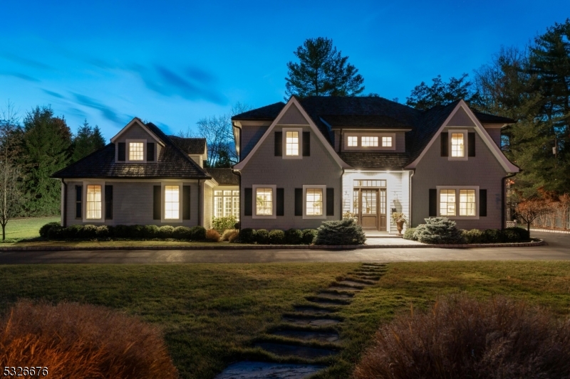 OLD SHORT HILLS - Residential