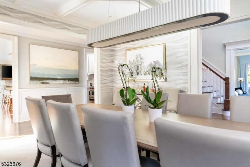 OLD SHORT HILLS - Residential