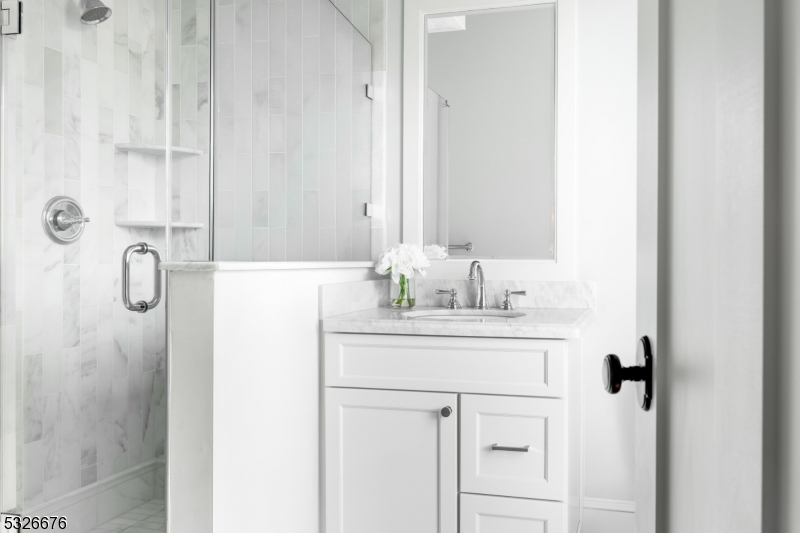 OLD SHORT HILLS - Residential