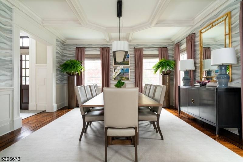 OLD SHORT HILLS - Residential