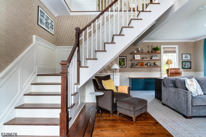 OLD SHORT HILLS - Residential