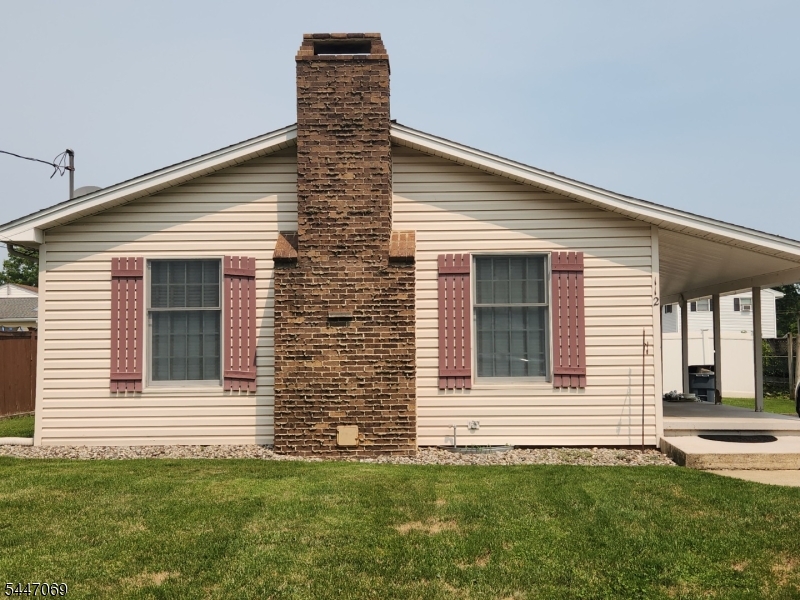 Photo 1 of 35 — 112 Brentwood Rd, Raritan Boro, NJ 08869