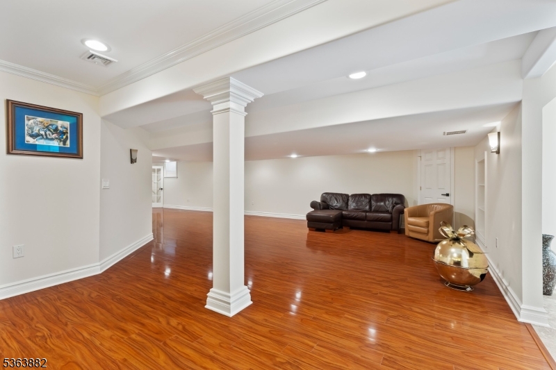 Kensington Gate - Residential