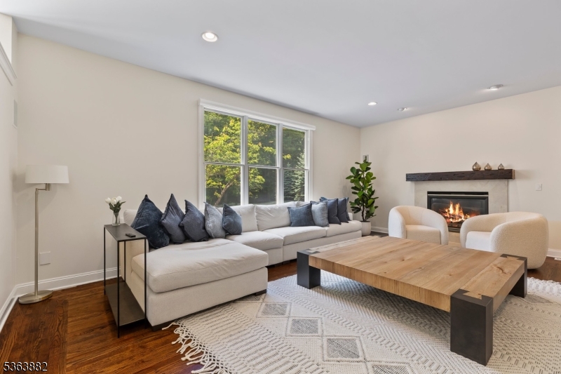 Kensington Gate - Residential