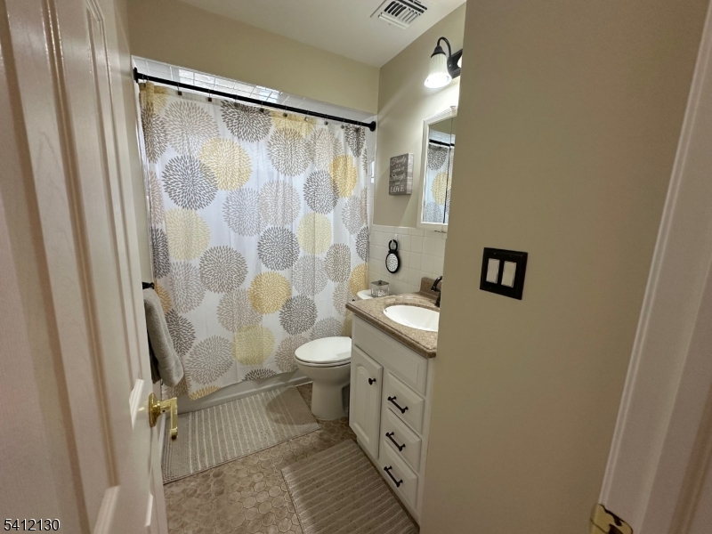 Schuyler Near Bowling - Residential